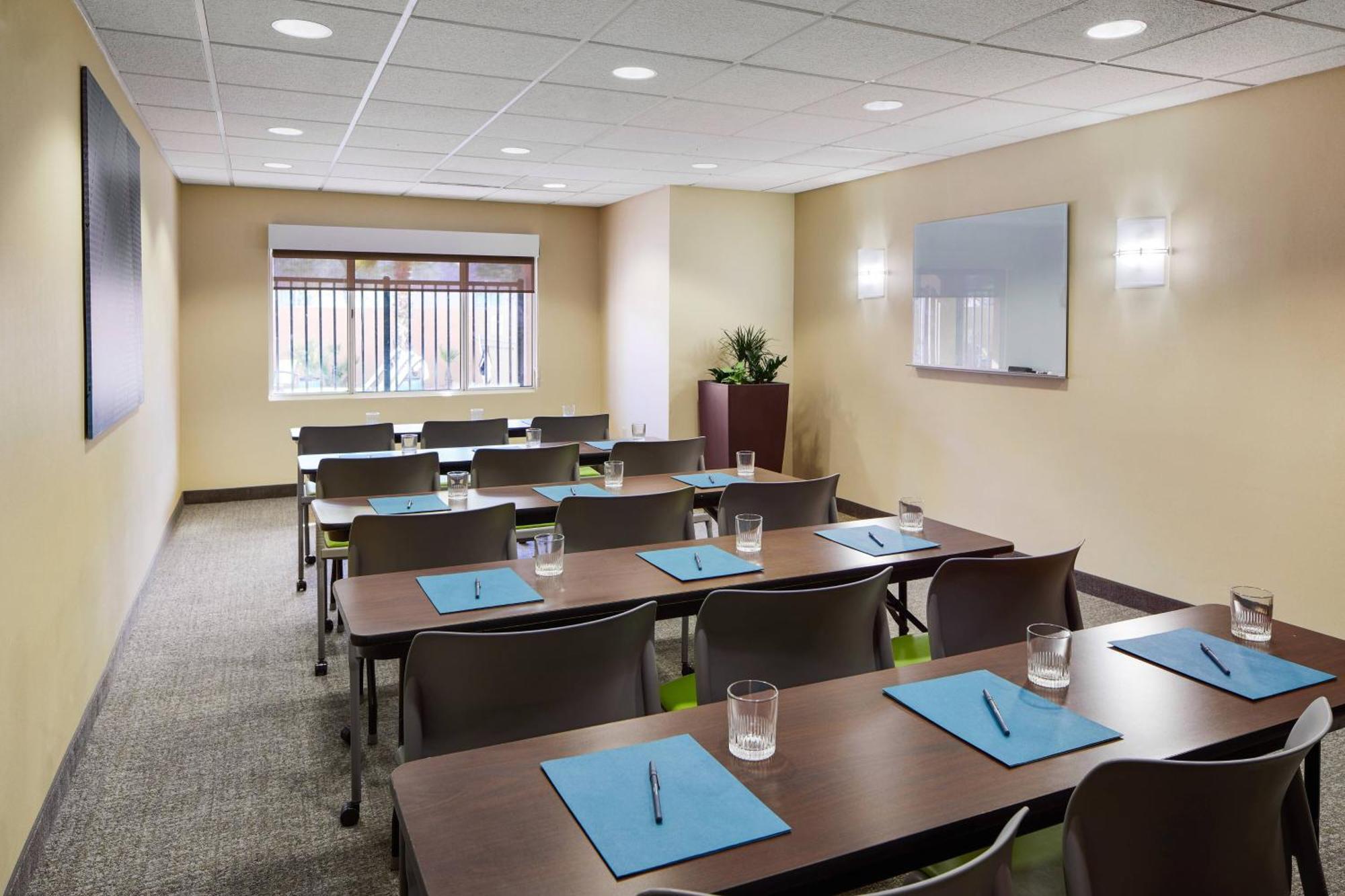Springhill Suites Tempe At Arizona Mills Mall מראה חיצוני תמונה